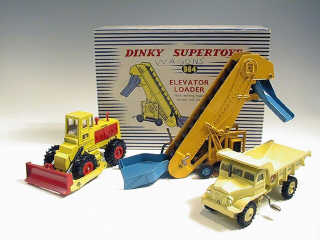 Lot 645 - DINKY TOYS GB (3)