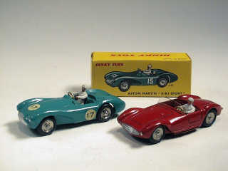 Lot 659 - DINKY TOYS FRANCE (2)