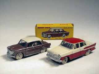 Lot 677 - DINKY TOYS FRANCE (2)