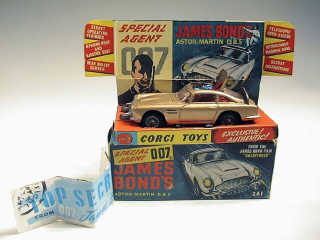 Lot 481 - CORGI TOYS (1)