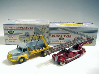Lot 519 - DINKY TOYS (FRANCE) (2)