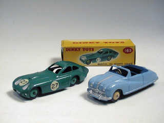 Lot 544 - DINKY TOYS (GB) (2)