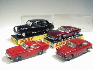 Lot 550 - DINKY TOYS (GB) (4)