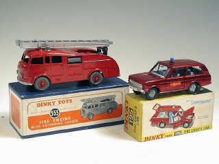 Lot 573 - DINKY TOYS GB (2)
