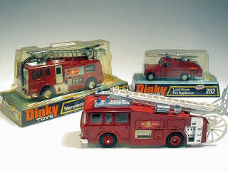 Lot 577 - DINKY TOYS GB (3)