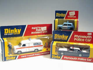 Lot 579 - DINKY TOYS GB (3)