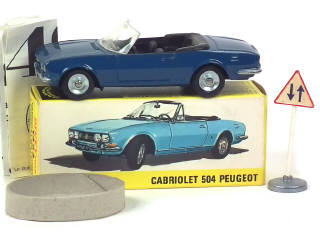 Lot 701 - DINKY TOYS (FRANCE) (1)