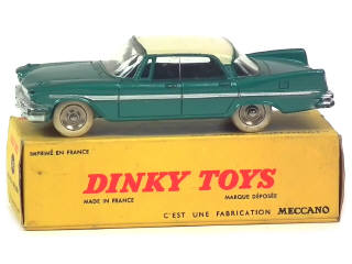 Lot 657 - DINKY TOYS (FRANCE) (1)