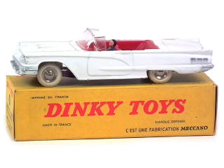 Lot 670 - DINKY TOYS (FRANCE) (1)