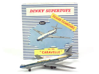 Lot 763 - DINKY TOYS (FRANCE) (1)