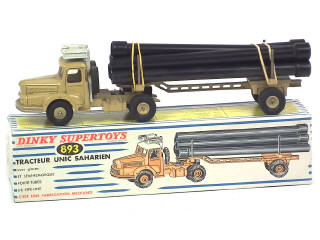 Lot 781 - DINKY TOYS (FRANCE) (1)