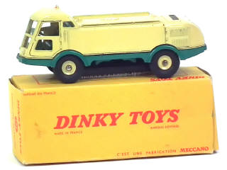 Lot 760 - DINKY TOYS (FRANCE) (1)