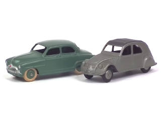 Lot 808 - DINKY TOYS (FRANCE) (2)