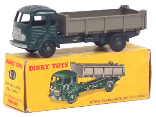 Lot 727 - DINKY TOYS (FRANCE) (1)