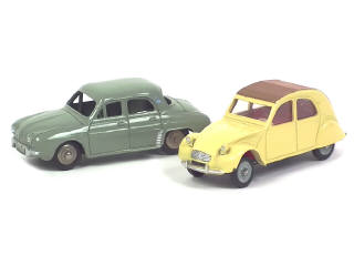 Lot 802 - DINKY TOYS (FRANCE) (2)