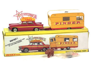 Lot 770 - DINKY TOYS (FRANCE) (1)