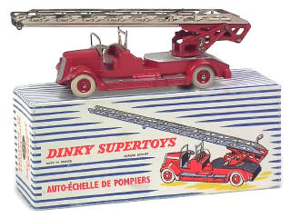Lot 785 - DINKY TOYS (FRANCE) (1)