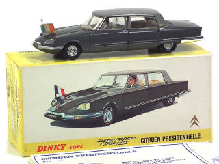 Lot 713 - DINKY TOYS (FRANCE) (1)