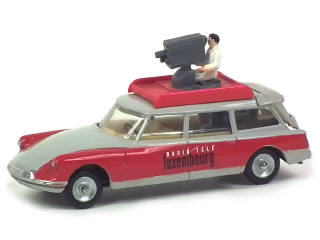 Lot 683 - DINKY TOYS (FRANCE) (1)