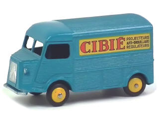 Lot 741 - DINKY TOYS (FRANCE) (1)