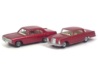Lot 818 - DINKY TOYS (FRANCE) (2)