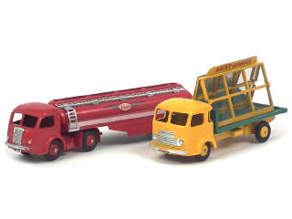 Lot 812 - DINKY TOYS (FRANCE) (2)