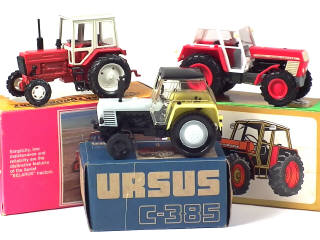 Lot 280 - DIVERS (3)