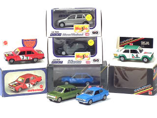 Lot 422 - DIVERS (7)