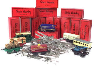 Lot 264 - EDITIONS HACHETTE (FRANCE) (1)