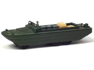Lot 724 - DINKY TOYS (FRANCE) (1)