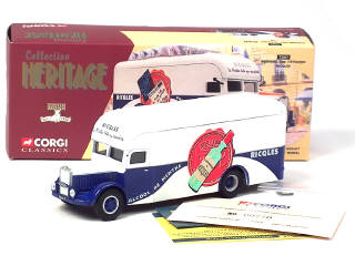 Lot 300 - CORGI TOYS (GB) (1)