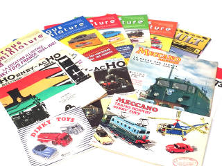 Lot 414 - DIVERS (12)