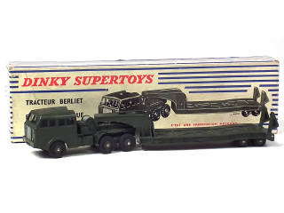 Lot 709 - DINKY TOYS (FRANCE) (1)