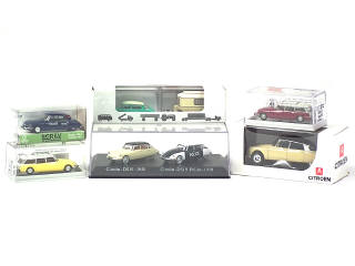 Lot 289 - DIVERS (7)