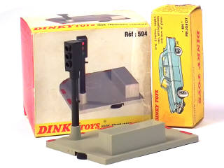 Lot 703 - DINKY TOYS (FRANCE) (1)