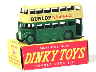Lot 627 - DINKY TOYS (GB) (1)