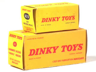 Lot 675 - DINKY TOYS (FRANCE) (2)