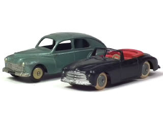 Lot 736 - DINKY TOYS (FRANCE) (2)