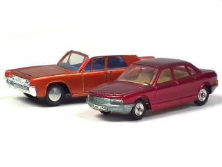 Lot 643 - DINKY TOYS (GB) (2)