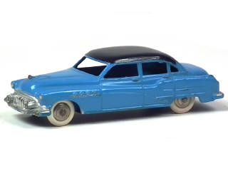 Lot 710 - DINKY TOYS (FRANCE) (1)