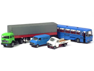 Lot 575 - OLD CARS (ITALIE) (4)