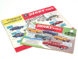 Lot 617 - DINKY TOYS (GB) (2)