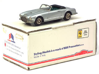 Lot 319 - STYLING MODELS (ITALIE) (1)