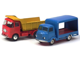 Lot 411 - CORGI TOYS (GB) (2)