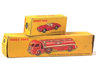 Lot 536 - DINKY TOYS (FRANCE) (2)