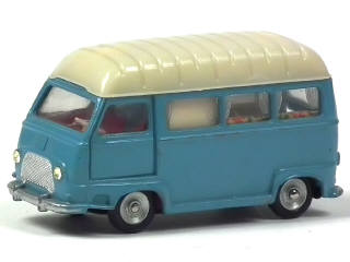 Lot 623 - DINKY TOYS (FRANCE) (1)