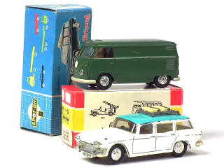Lot 391 - SPOT-ON & GAMA (2)
