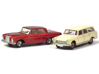 Lot 655 - DINKY TOYS (FRANCE) (2)