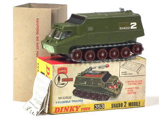 Lot 470 - DINKY TOYS (GB) (1)