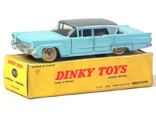Lot 588 - DINKY TOYS (FRANCE) (1)